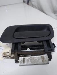 Poignee porte arriere gauche