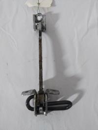 Tirant de porte avant droit