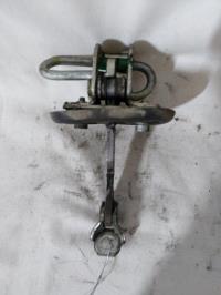 Tirant de porte arriere droit