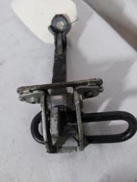 Tirant de porte avant droit