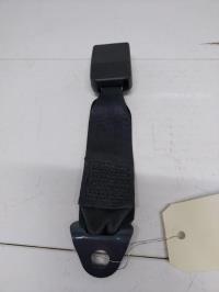Attache ceinture arriere droit
