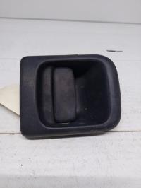 Poignee porte avant gauche