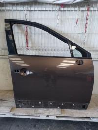 Porte avant droit