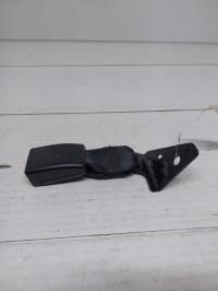 Attache ceinture arriere gauche
