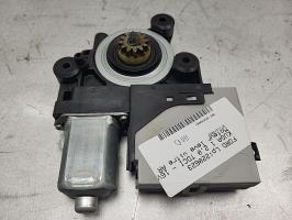 Moteur leve vitre arriere droit