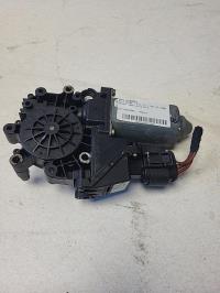 Moteur leve vitre avant droit
