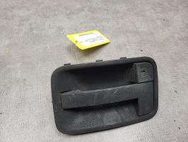 Poignee porte avant droit