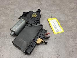 Moteur leve vitre arriere droit