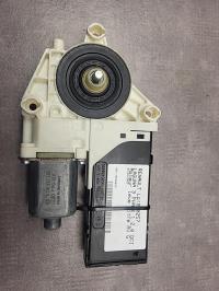 Moteur leve vitre avant gauche