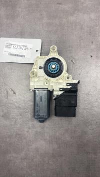 Moteur leve vitre arriere droit