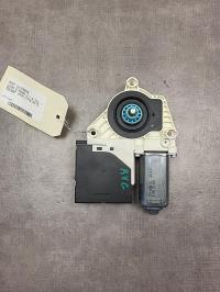 Moteur leve vitre avant gauche