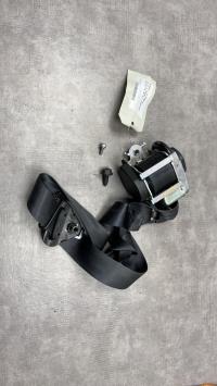 Ceinture avant gauche