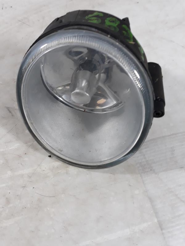 Anti brouillard droit (feux)