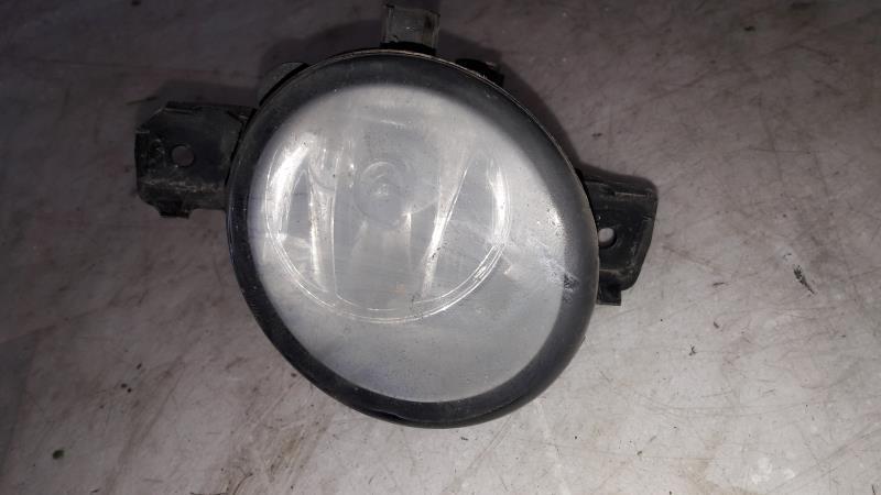 Anti brouillard droit (feux)