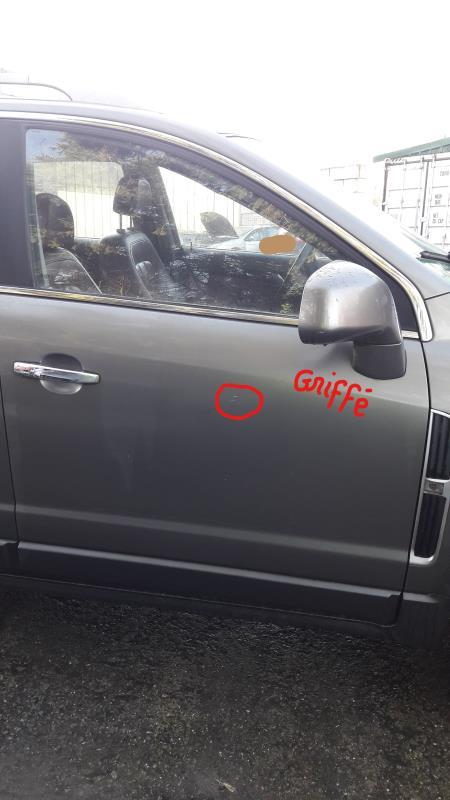 Porte avant droit