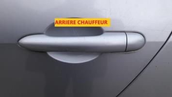 Poignee porte arriere gauche