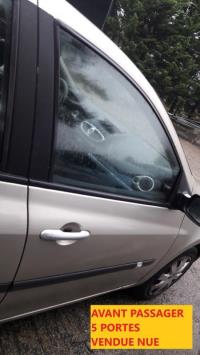 Porte avant droit