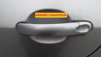 Poignee porte arriere gauche