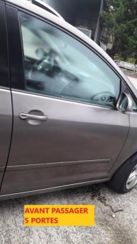 Porte avant droit