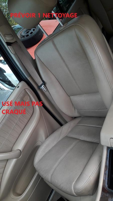 Siege avant droit