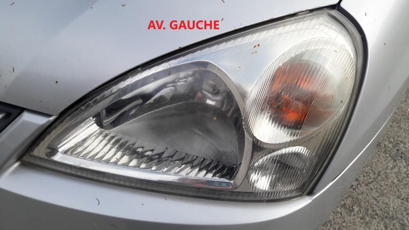 Optique avant principal gauche (feux)(phare)