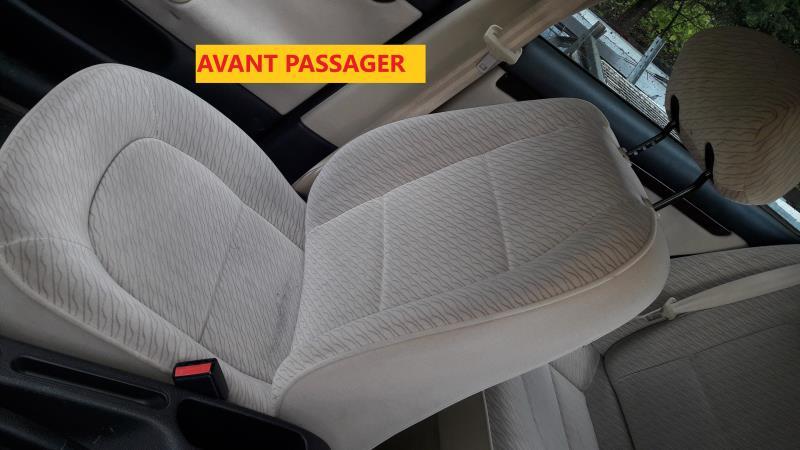Siege avant droit