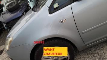 Aile avant gauche