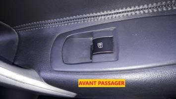 Interrupteur de leve vitre avant droit