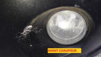Anti brouillard gauche (feux)