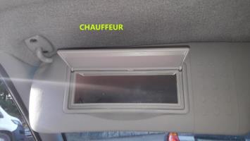 Pare soleil gauche