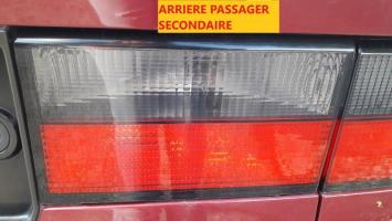 Feu arriere secondaire droit (feux)