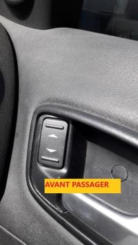 Interrupteur de leve vitre avant droit