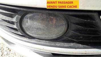 Anti brouillard droit (feux)