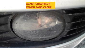 Anti brouillard gauche (feux)