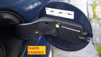 Trappe d'essence