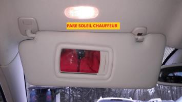 Pare soleil gauche
