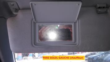 Pare soleil gauche