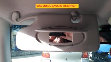 Pare soleil gauche