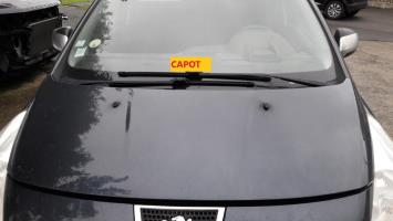 Capot