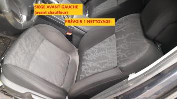 Siege avant gauche