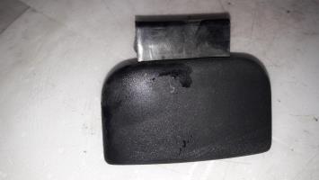 Poignee porte avant gauche