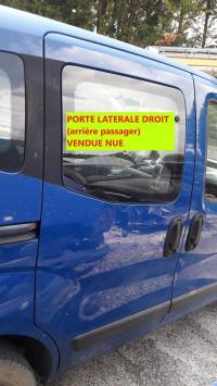 Porte laterale droit