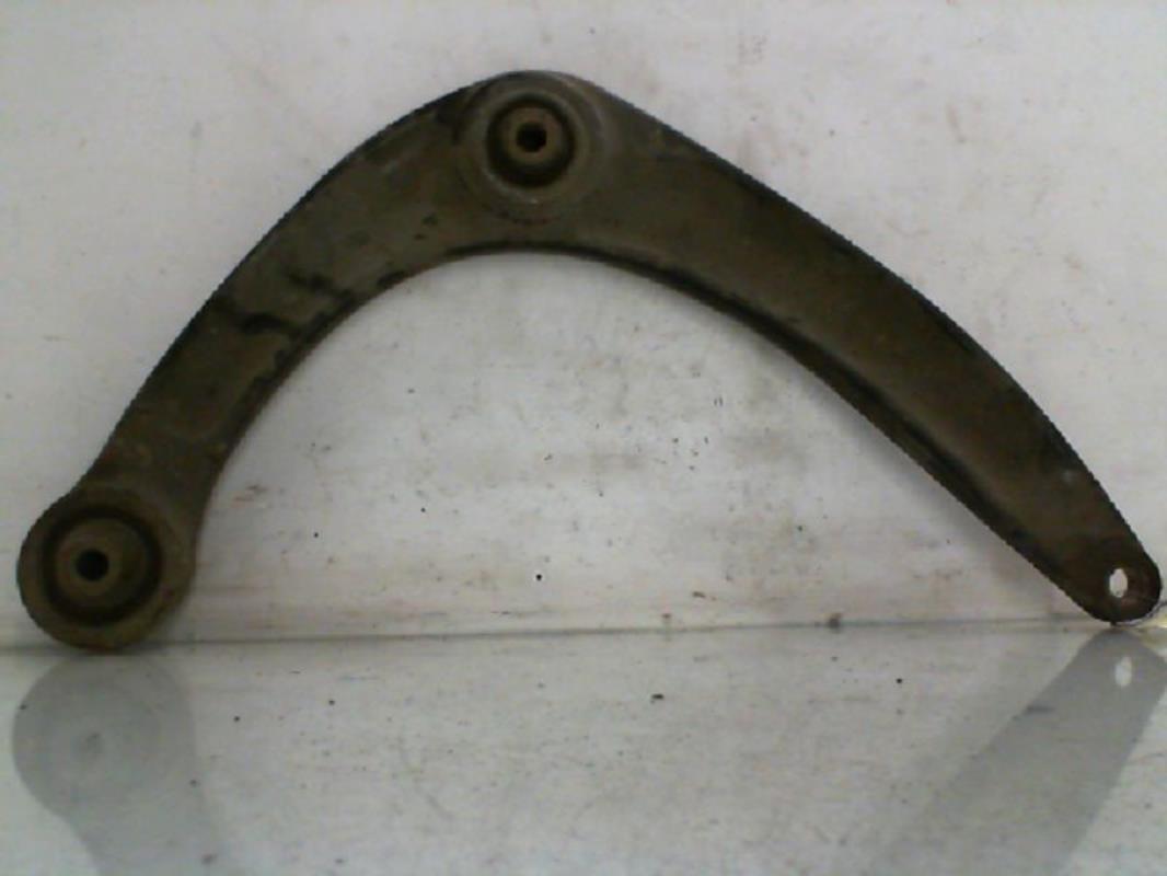 Triangle avant gauche