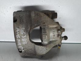 Etrier avant gauche (freinage)