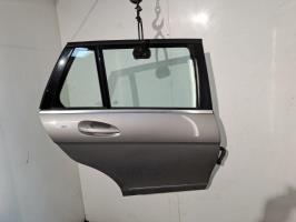 Puerta trasera derecha