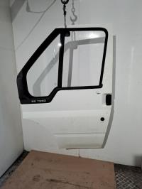Porte avant gauche