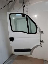 Porte avant droit