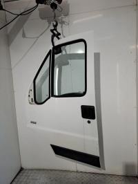 Porte avant gauche
