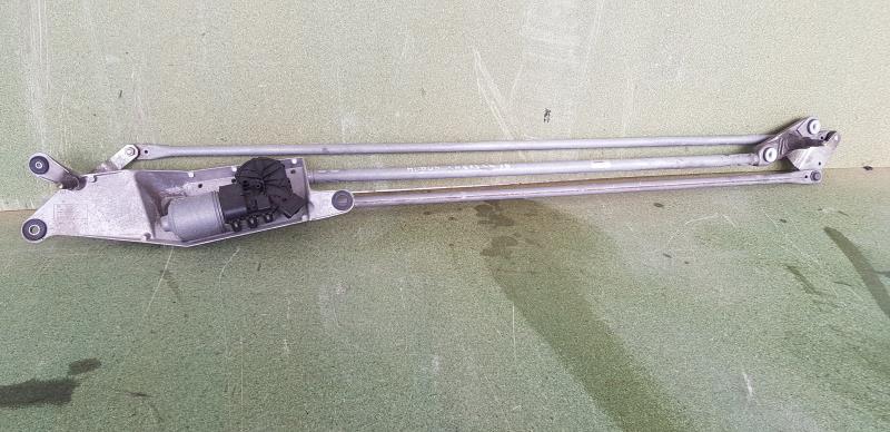 Moteur essuie glace avant