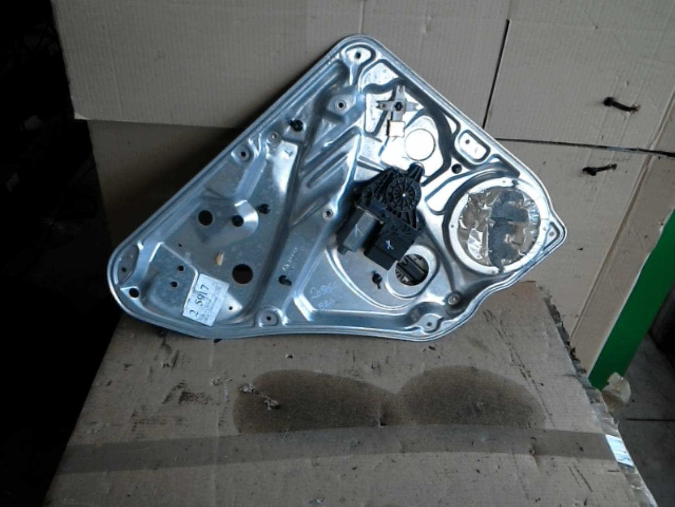 Leve vitre electrique arriere gauche